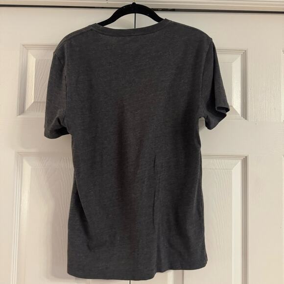 Old Navy Star Wars Millennium Falcon Graphic T Shirt Gray Size S - Picture 2 of 6